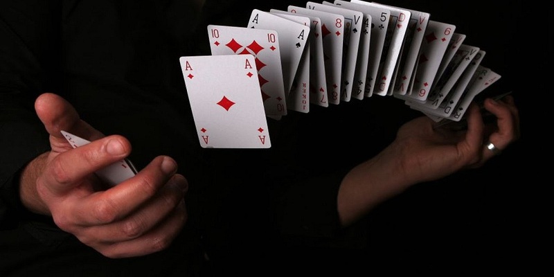 Chọn đúng nhà cái chơi Baccarat bịp hiệu quả