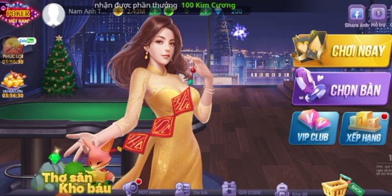 Tập trung quan sát ván bài