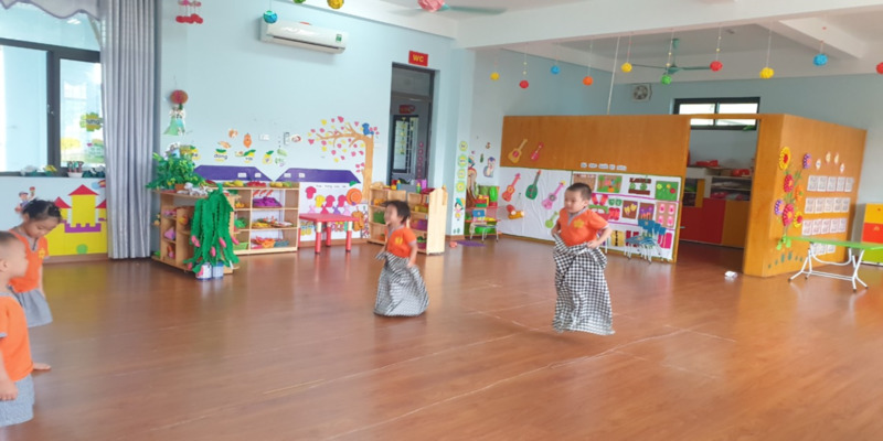 Cần chuẩn bị gì trước khi tham gia trò chơi nhảy bao bố?